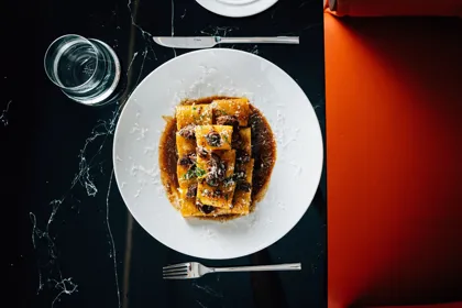 Dish, low key light. Food photography in Dubai by Artur Begel