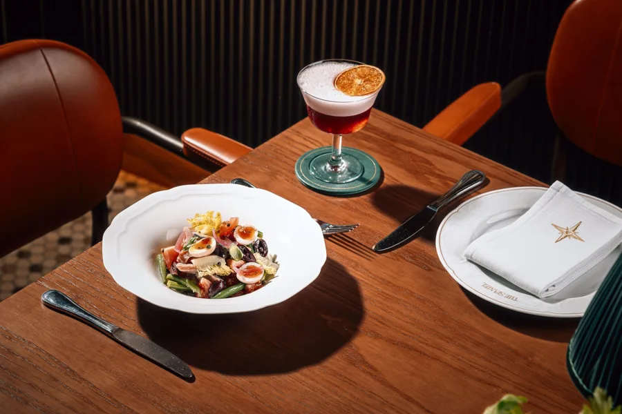 Dish, high key light. Food photography in Dubai by Artur Begel