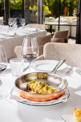 Dish, high key light. Food photography in Dubai by Artur Begel