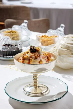 Dish, high key light. Food photography in Dubai by Artur Begel