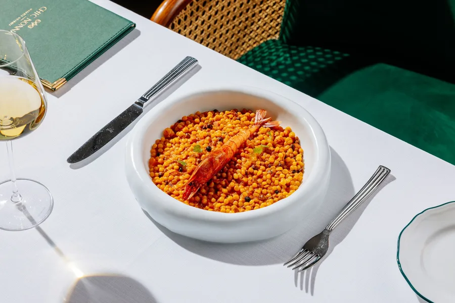 Dish, high key light. Food photography in Dubai by Artur Begel