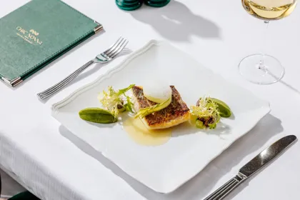 Dish, high key light. Food photography in Dubai by Artur Begel