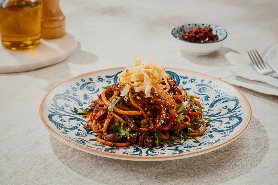 Dish, high key light. Food photography in Dubai by Artur Begel