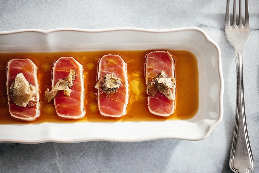 Dish, high key light. Food photography in Dubai by Artur Begel