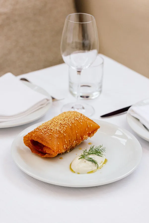 Dish, high key light. Food photography in Dubai by Artur Begel