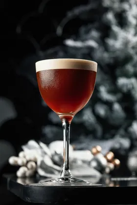 Drink, low key light. Food photography in Dubai by Artur Begel