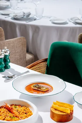 Dish, high key light. Food photography in Dubai by Artur Begel