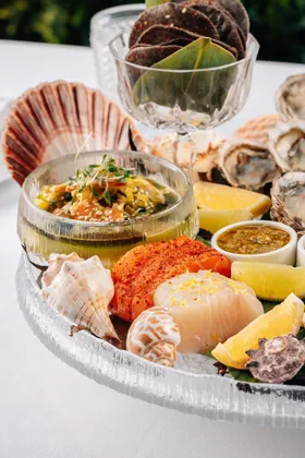 Dish, high key light. Food photography in Dubai by Artur Begel