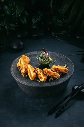 Dish, low key light. Food photography in Dubai by Artur Begel