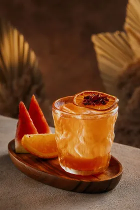 Drink, low key light. Food photography in Dubai by Artur Begel