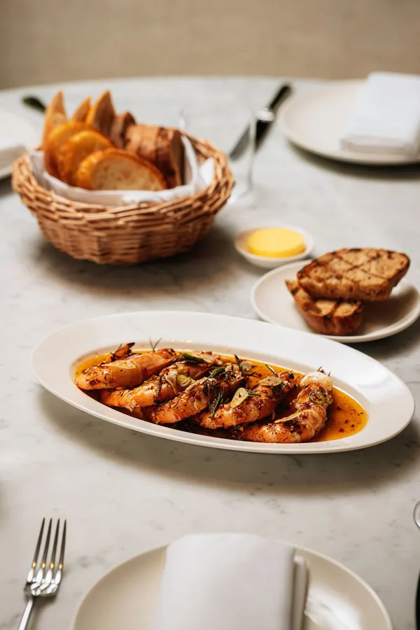 Dish, high key light. Food photography in Dubai by Artur Begel