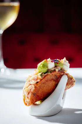 Dish, high key light. Food photography in Dubai by Artur Begel
