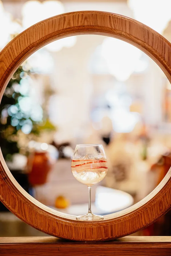 Drink, high key light. Food photography in Dubai by Artur Begel