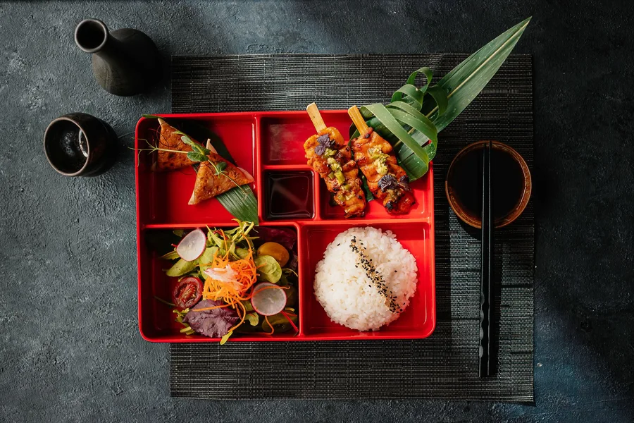 Dish, low key light. Food photography in Dubai by Artur Begel