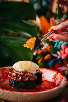 Dish, low key light. Food photography in Dubai by Artur Begel