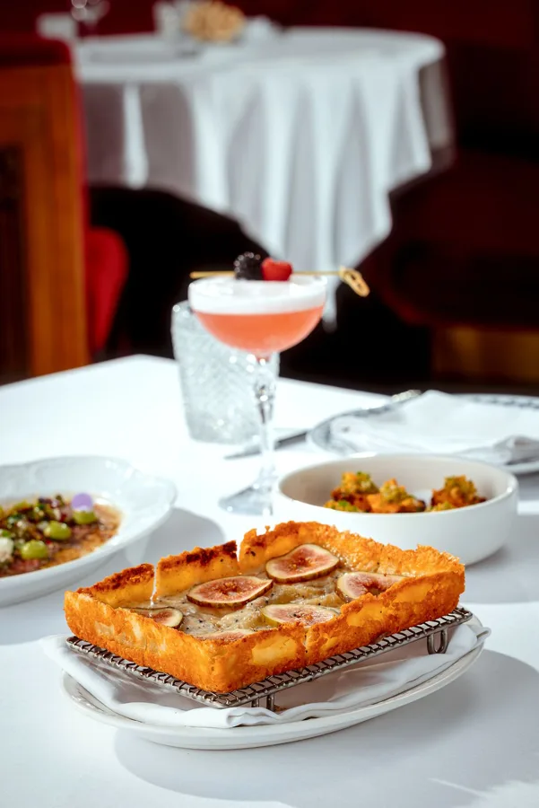 Dish, high key light. Food photography in Dubai by Artur Begel