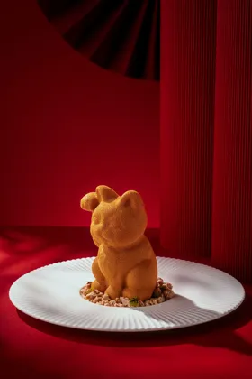 Dish, low key light. Food photography in Dubai by Artur Begel