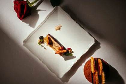 Dish, high key light. Food photography in Dubai by Artur Begel