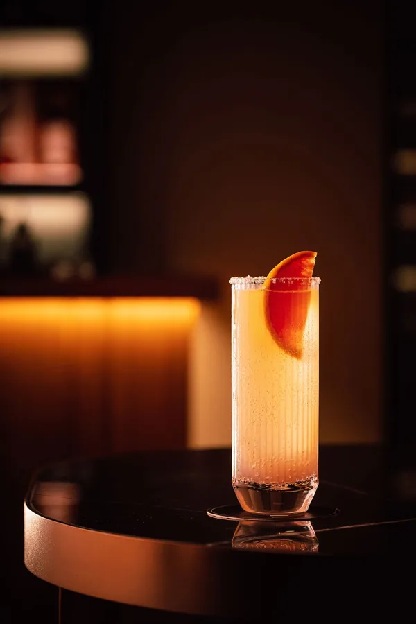 Drink, low key light. Food photography in Dubai by Artur Begel