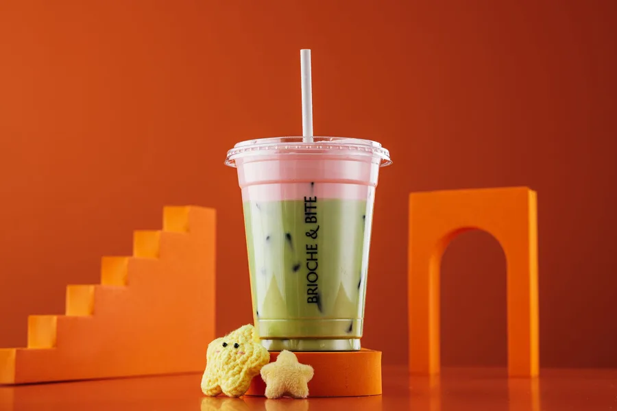 Drink, high key light. Food photography in Dubai by Artur Begel