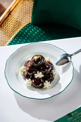Dish, high key light. Food photography in Dubai by Artur Begel
