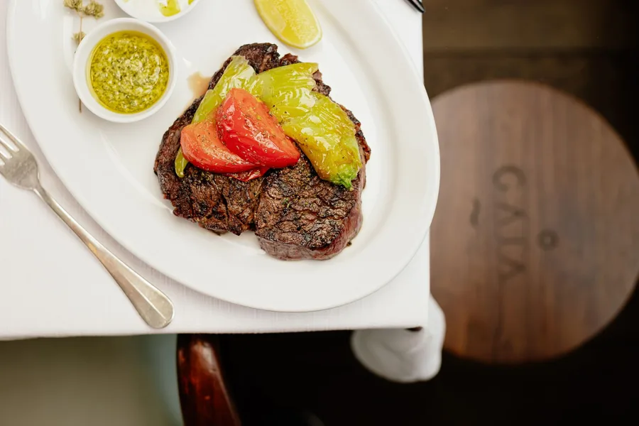 Dish, high key light. Food photography in Dubai by Artur Begel