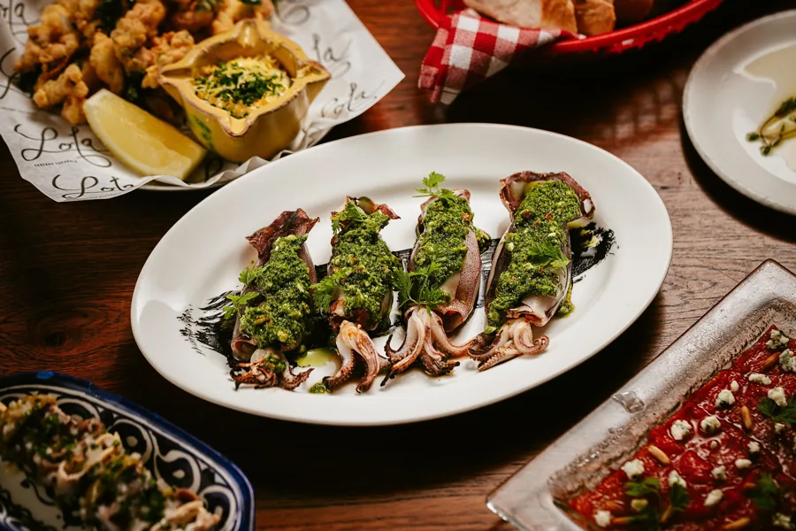 Dish, low key light. Food photography in Dubai by Artur Begel