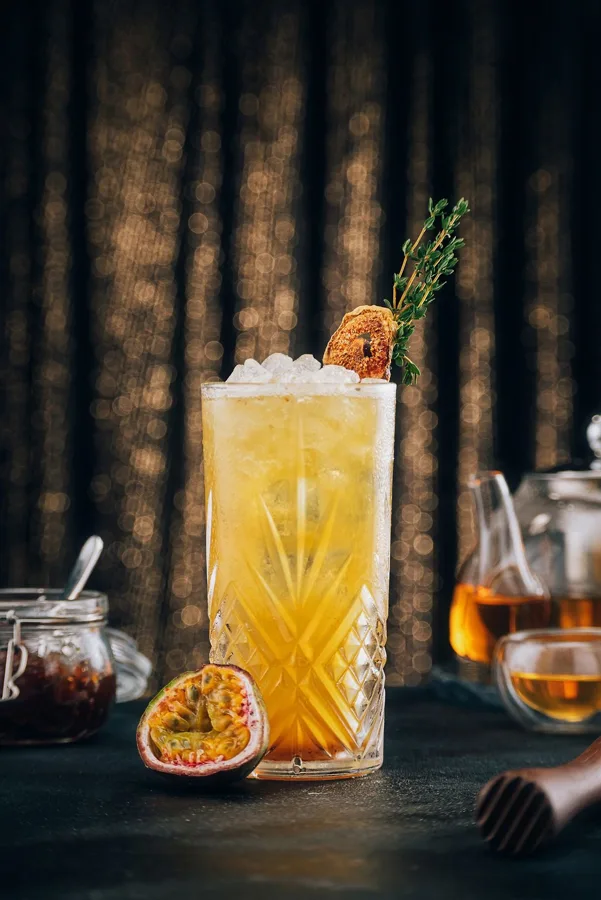 Drink, low key light. Food photography in Dubai by Artur Begel
