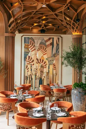Interior, high key light. Food photography in Dubai by Artur Begel