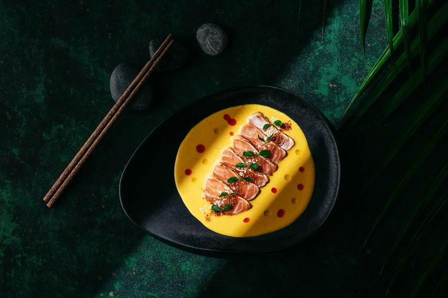 Dish, low key light. Food photography in Dubai by Artur Begel