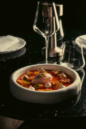 Dish, low key light. Food photography in Dubai by Artur Begel