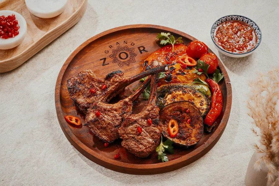 Dish, high key light. Food photography in Dubai by Artur Begel