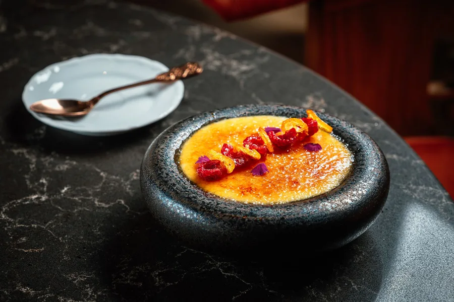 Dish, low key light. Food photography in Dubai by Artur Begel