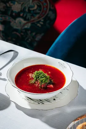 Dish, high key light. Food photography in Dubai by Artur Begel