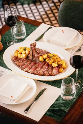 Dish, high key light. Food photography in Dubai by Artur Begel