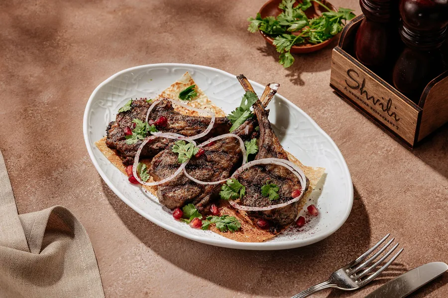 Dish, high key light. Food photography in Dubai by Artur Begel