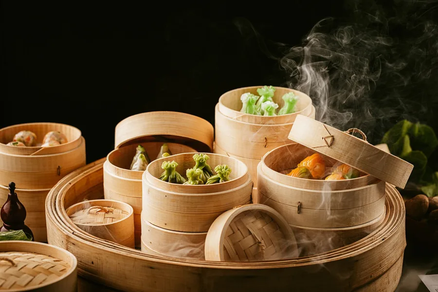 Dish, low key light. Food photography in Dubai by Artur Begel