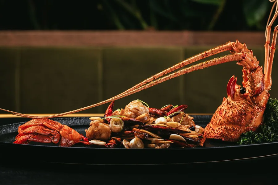 Dish, low key light. Food photography in Dubai by Artur Begel