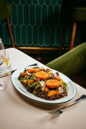 Dish, high key light. Food photography in Dubai by Artur Begel