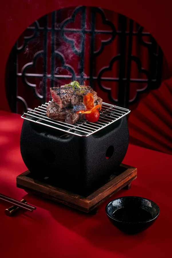 Dish, low key light. Food photography in Dubai by Artur Begel