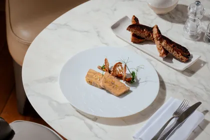 Dish, high key light. Food photography in Dubai by Artur Begel