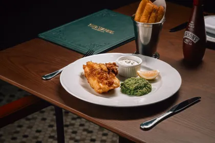 Dish, low key light. Food photography in Dubai by Artur Begel
