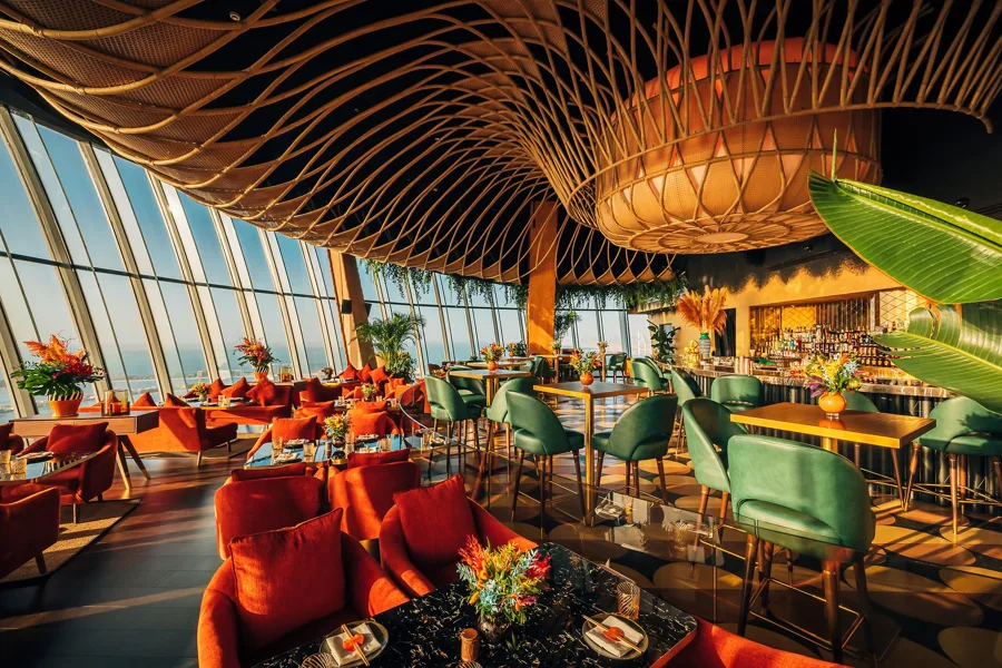Interior, high key light. Food photography in Dubai by Artur Begel