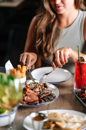 Dish, high key light. Food photography in Dubai by Artur Begel