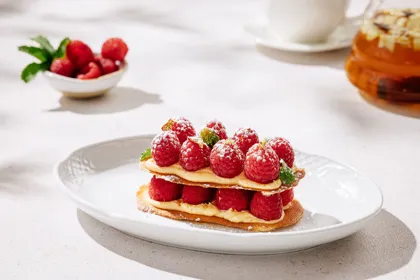 Dish, high key light. Food photography in Dubai by Artur Begel