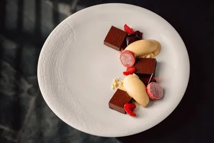 Dish, low key light. Food photography in Dubai by Artur Begel