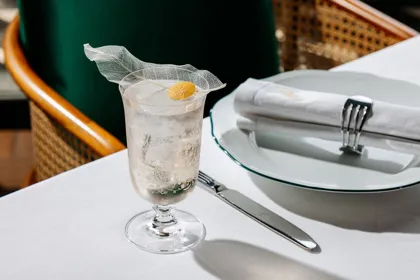 Drink, high key light. Food photography in Dubai by Artur Begel