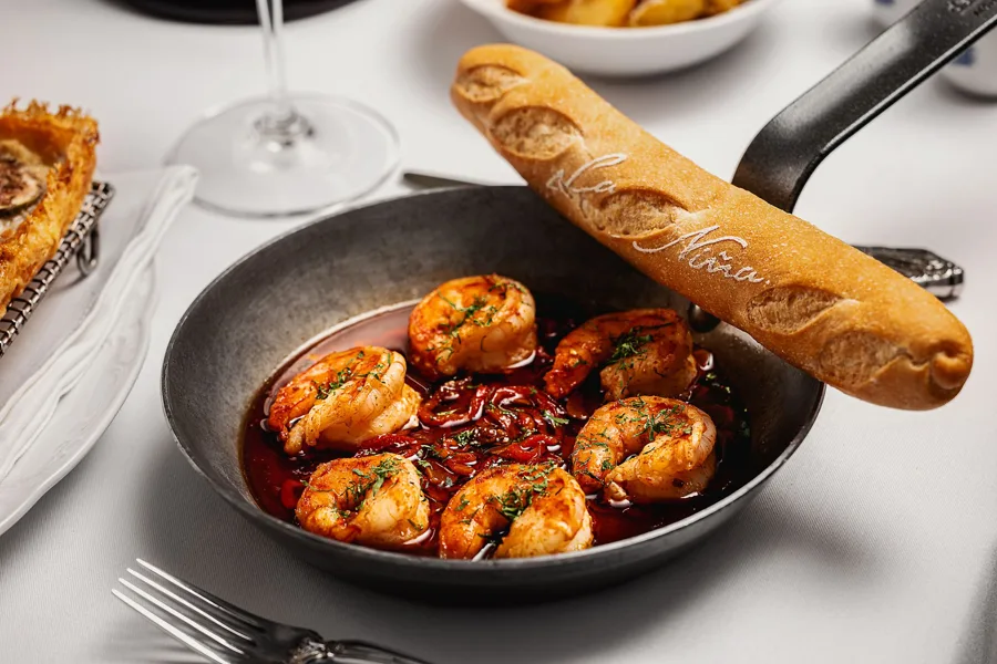 Dish, high key light. Food photography in Dubai by Artur Begel