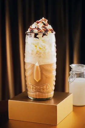 Drink. Food photography in Dubai by Artur Begel