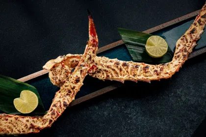Dish, low key light. Food photography in Dubai by Artur Begel